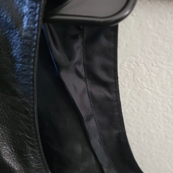 FMC Extreme black leather motorcycle vest - Picture 5 of 11